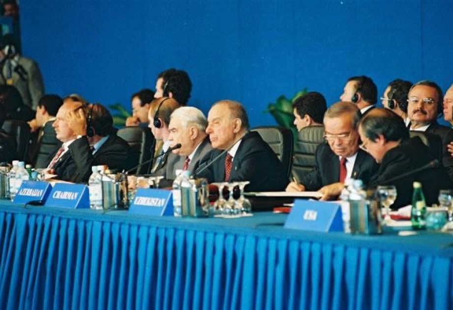 Heydər Əliyevin reallaşan arzusu: Qədim İpək Yolundan TRACECA-dək, Şərqlə Qərbin, Şimalla Cənubun qovşağında…