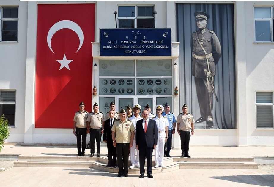 Continúa la visita de la dirección de la Universidad de Defensa Nacional de Azerbaiyán a Türkiye