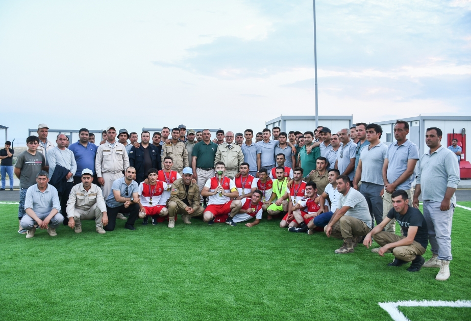 ANAMA-nın minatəmizləmə komandaları arasında təşkil olunmuş minifutbol turnirinə yekun vurulub VİDEO