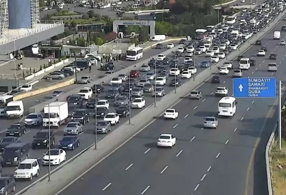 Bakıda hazırda sıxlıq müşahidə edilən yollar