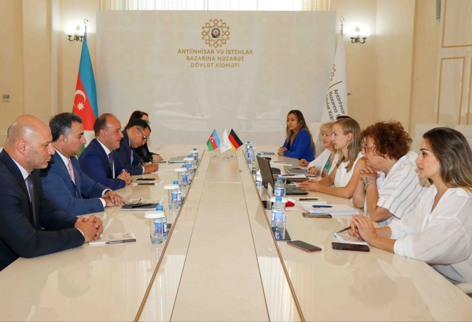 Dövlət Xidmətində Almaniya Fiziki-Texniki Federal İnstitutunun nümayəndələri ilə görüş keçirilib