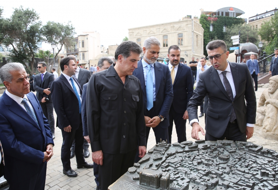 İraq Kürdüstan Regionunun başçısı İçərişəhərlə tanış olub