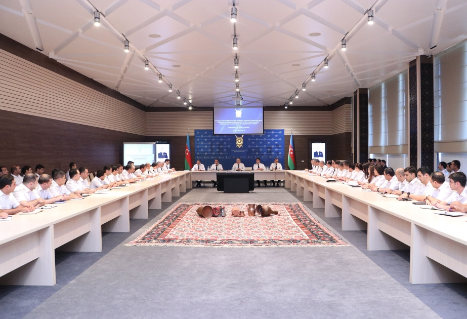 Baş prokuror yanında Korrupsiyaya Qarşı Mübarizə Baş İdarəsinin əməliyyat müşavirəsi keçirilib