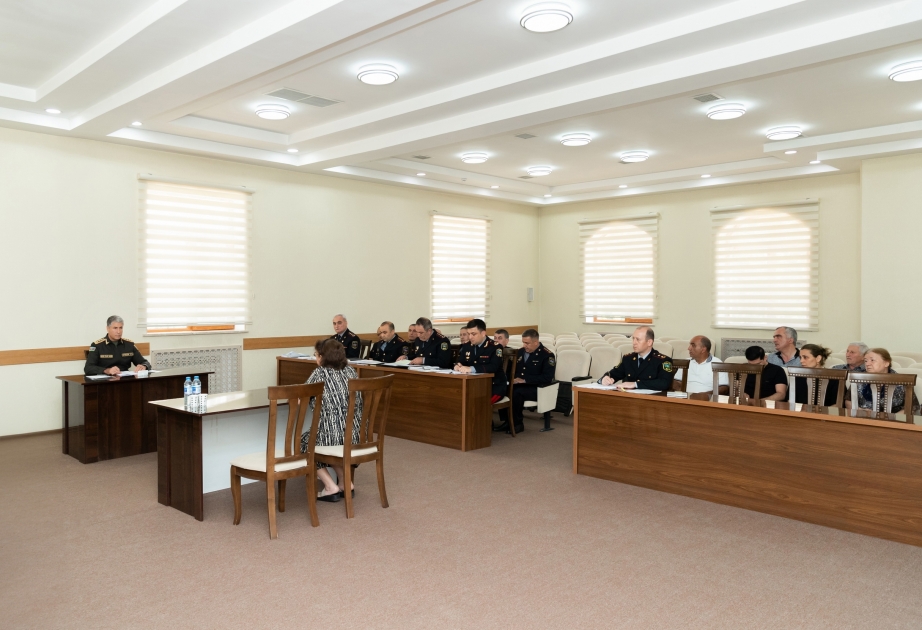 Daxili işlər naziri Mingəçevirdə vətəndaş qəbulu və sıra baxışı keçirib