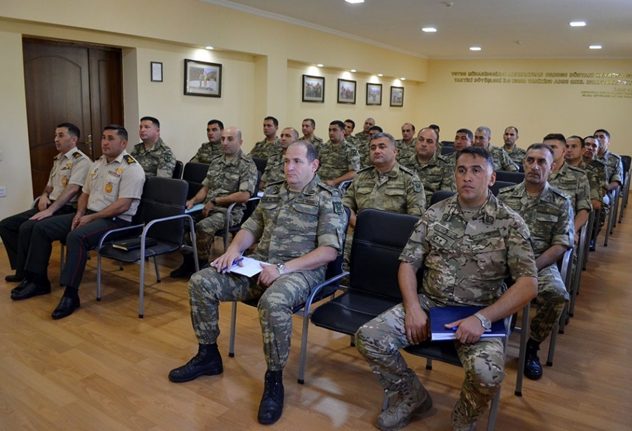 Müdafiə Nazirliyinin Hərbi Polis İdarəsində seminar keçirilib