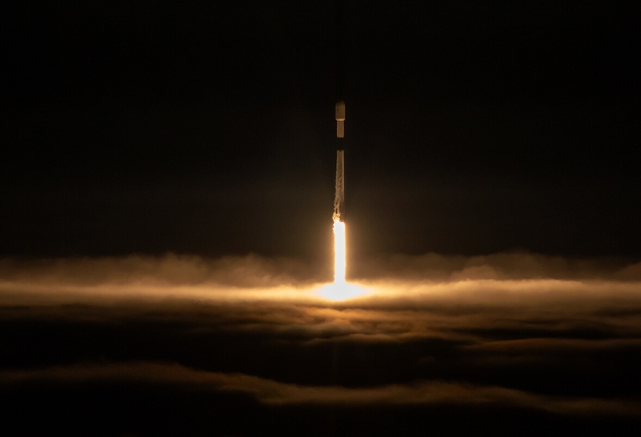 SpaceX lanza al espacio otros 15 satélites Starlink para internet