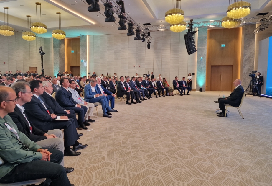 Azərbaycan Prezidenti: Valyuta ehtiyatımızın artırılması və idarəetmə sistemimizin təkmilləşdirilməsi bizə əlavə imkanlar qazandırır
