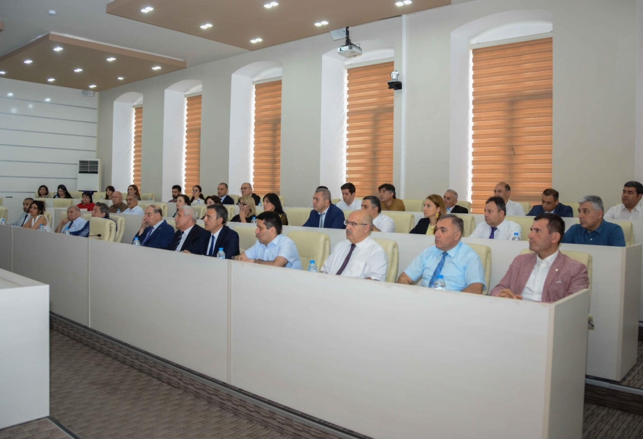 UNEC-də QS Dünya universitetlər reytinqinin son nəticələri təhlil edilib