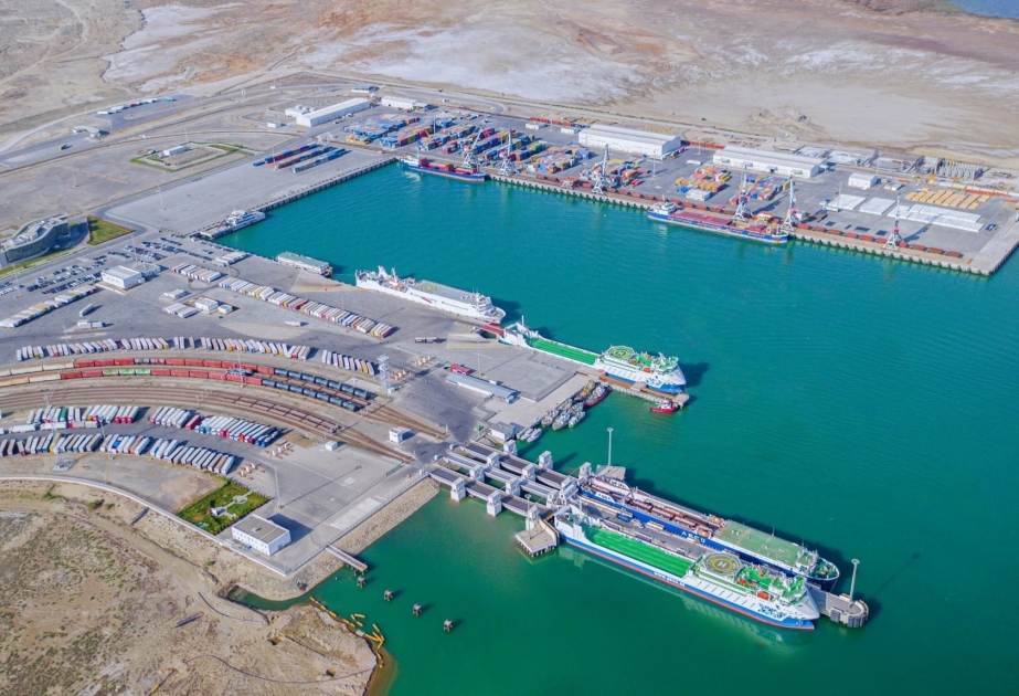 Volumen umgeschlagener Güter im Seehafen von Baku um 12,5 Prozent gestiegen
