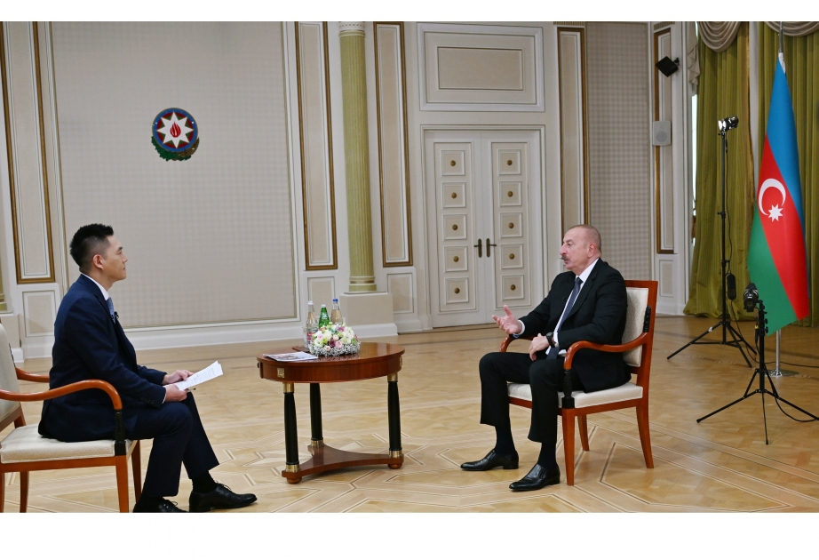 Президент Азербайджана Ильхам Алиев дал интервью китайской медиакорпорации China Media Group ВИДЕО