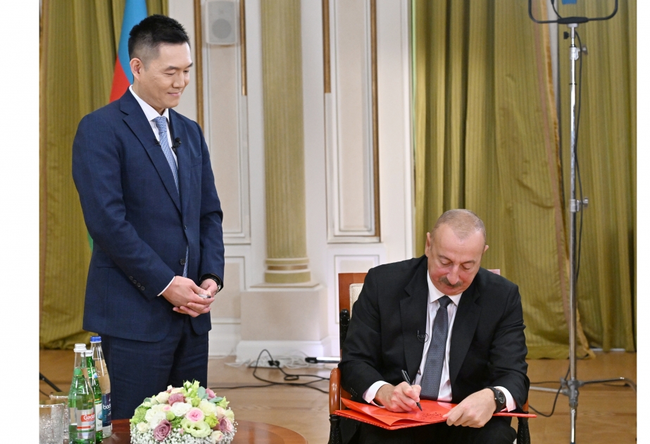 Presidente azerbaiyano: "La Iniciativa de la Franja y la Ruta contribuirá a nuestra amistad existente"