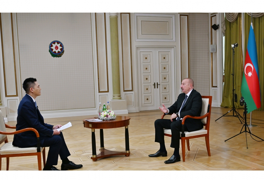 Ilham Aliyev : Nous augmentons la capacité de manutention de fret du port maritime commercial jusqu'à 25 millions de tonnes