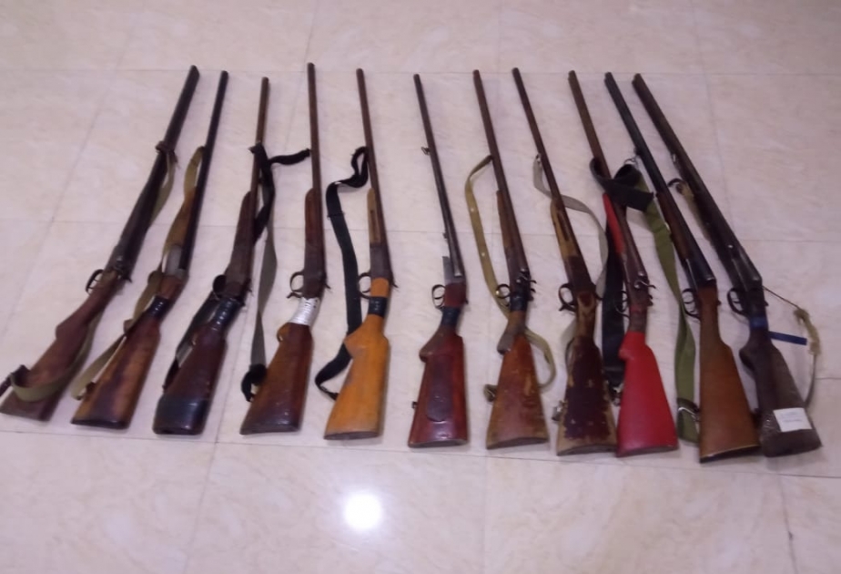 Sabirabadda 11 şəxsdən müxtəlif marka və kalibrli silahlar aşkarlanıb