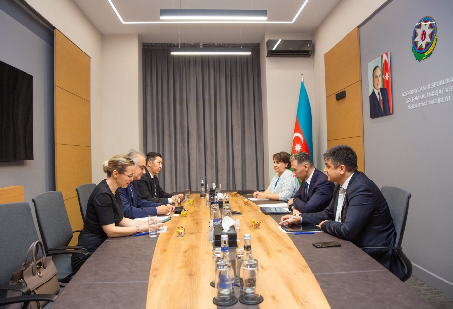 Azerbaiyán, la ONU y la UIT debaten proyectos de desarrollo digital