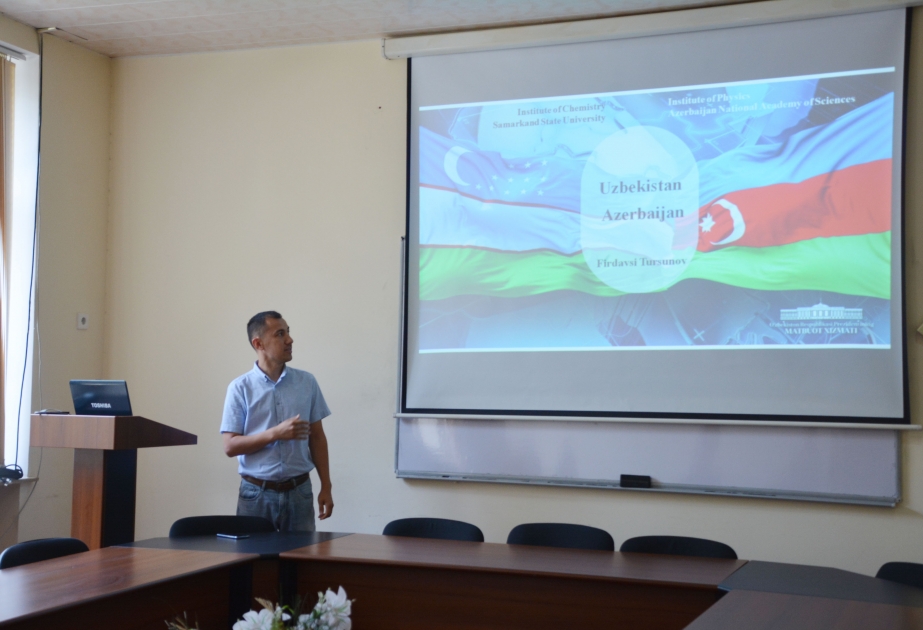 Fizika İnstitutunda özbəkistanlı alimlərin məruzəsi dinlənilib