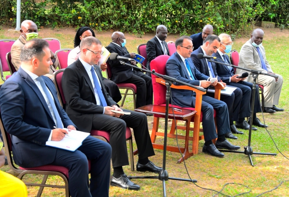 Presidente de Uganda recibió a una delegación de "ASAN xidmət"