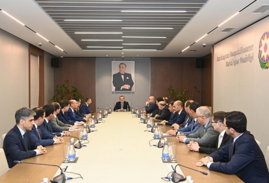 XİN-də Xələf Xələfovla görüş keçirilib