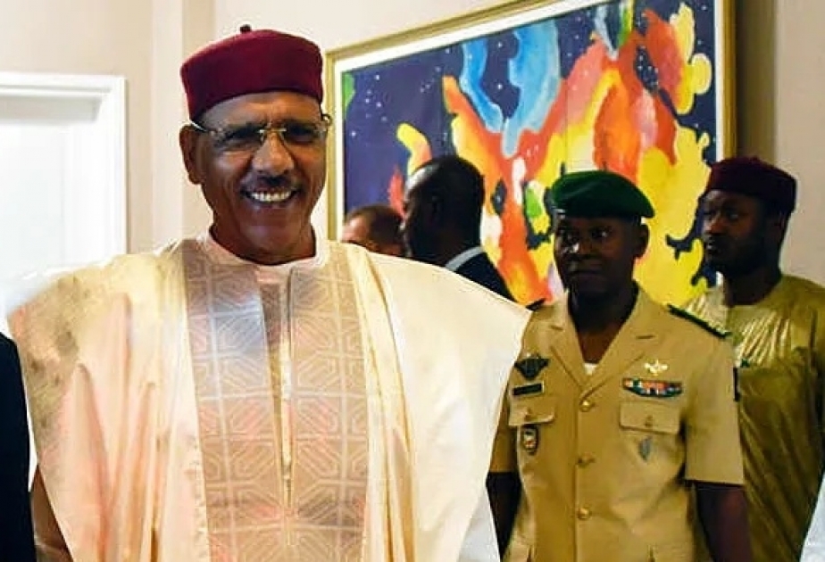 Soldiers in Niger claim to have overthrown President Mohamed Bazoum