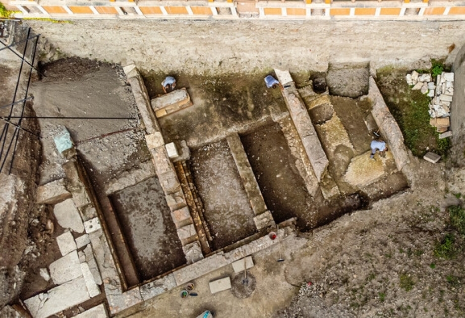 Romada imperator Neronun tikdirdiyi teatrın qalıqları aşkarlanıb