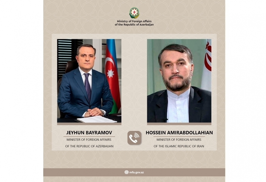 Entretien téléphonique entre les chefs de la diplomatie azerbaïdjanaise et iranienne