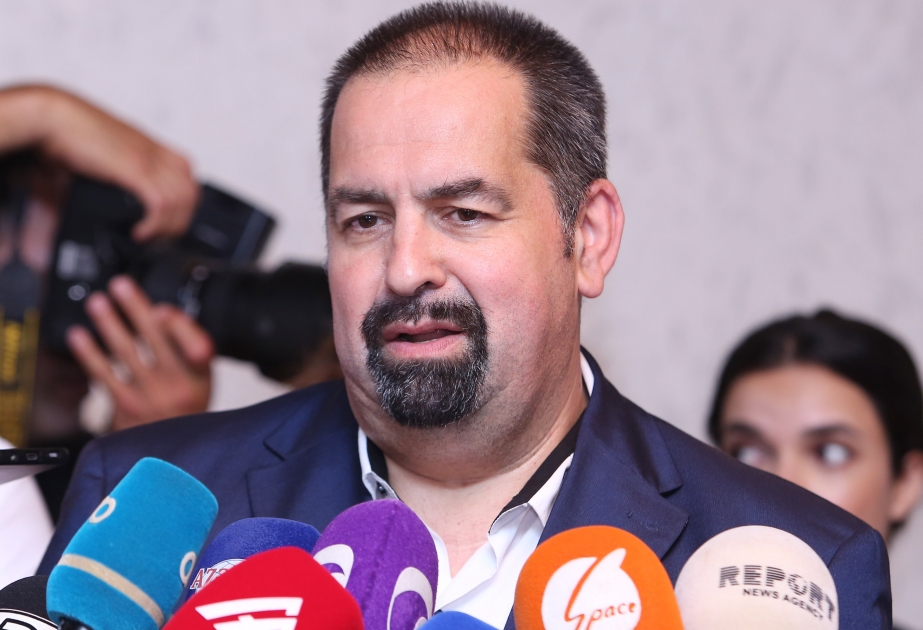 Ayman Mayzek: Aşura günü münasibətilə qanvermə aksiyasının keçirilməsini birinci dəfədir görürəm