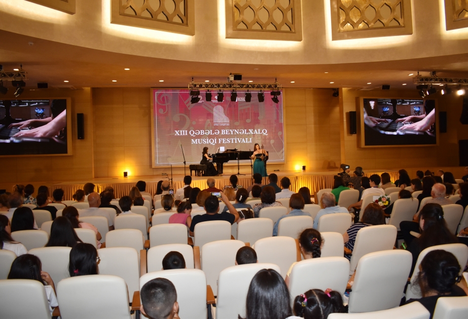 Qəbələdə “Gənclərə dəstək” layihəsi çərçivəsində növbəti konsert proqramı təqdim olunub