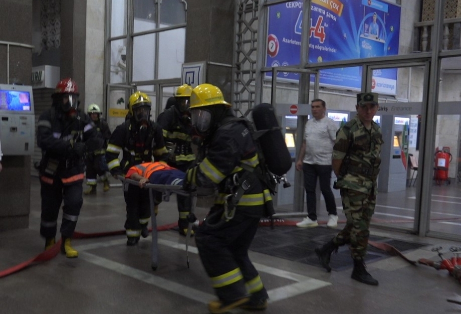 Fövqəladə Hallar Nazirliyi tərəfindən metroda təlim keçirilib VİDEO
