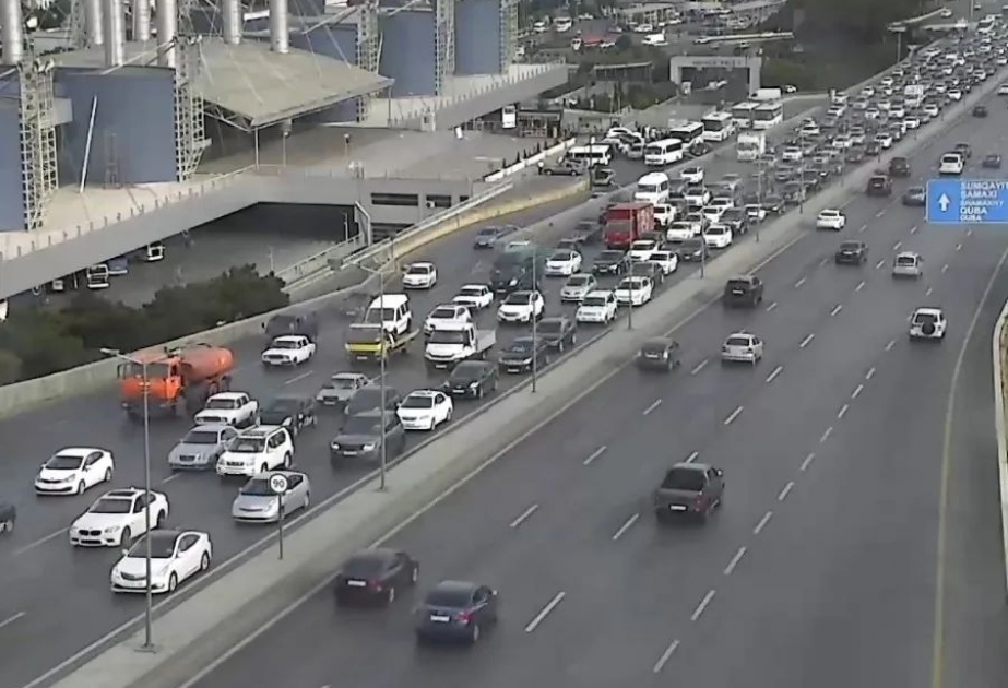 Bakıda hazırda sıxlıq müşahidə edilən yollar