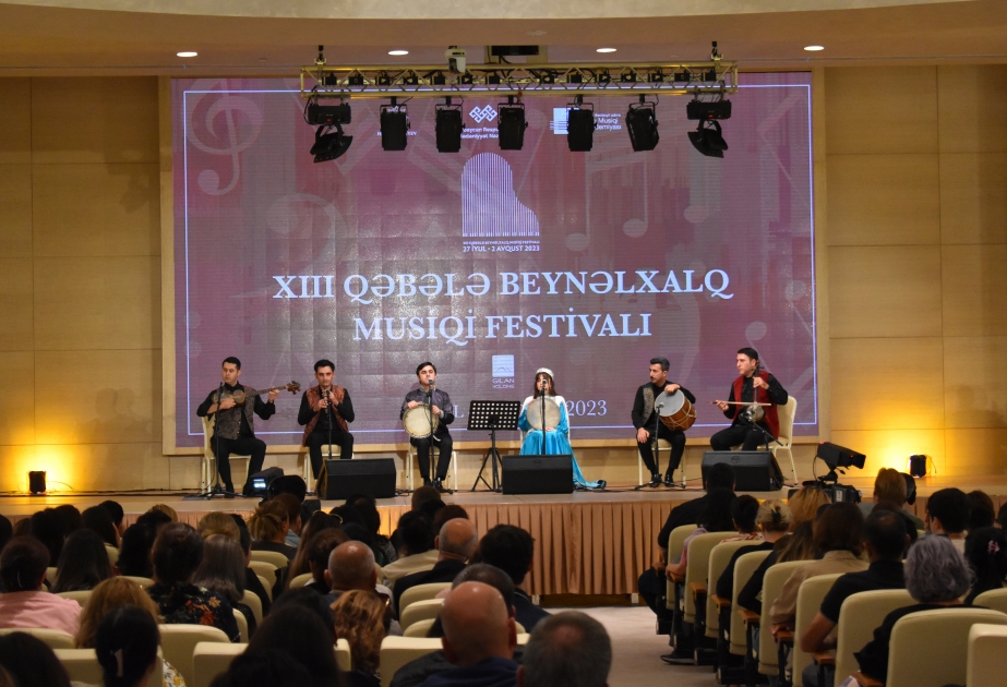 Gənc muğam ifaçılarının Qəbələ festivalında çıxışı maraqla qarşılanıb