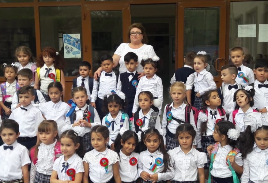 “Nə vaxt imtahan verəcəyimi gözləyirəm” –  63 yaşlı müəllim