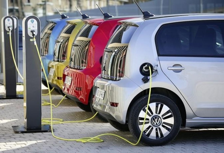 Dünyada istifadə olunan elektromobillərin yarıdan çoxu Çindədir