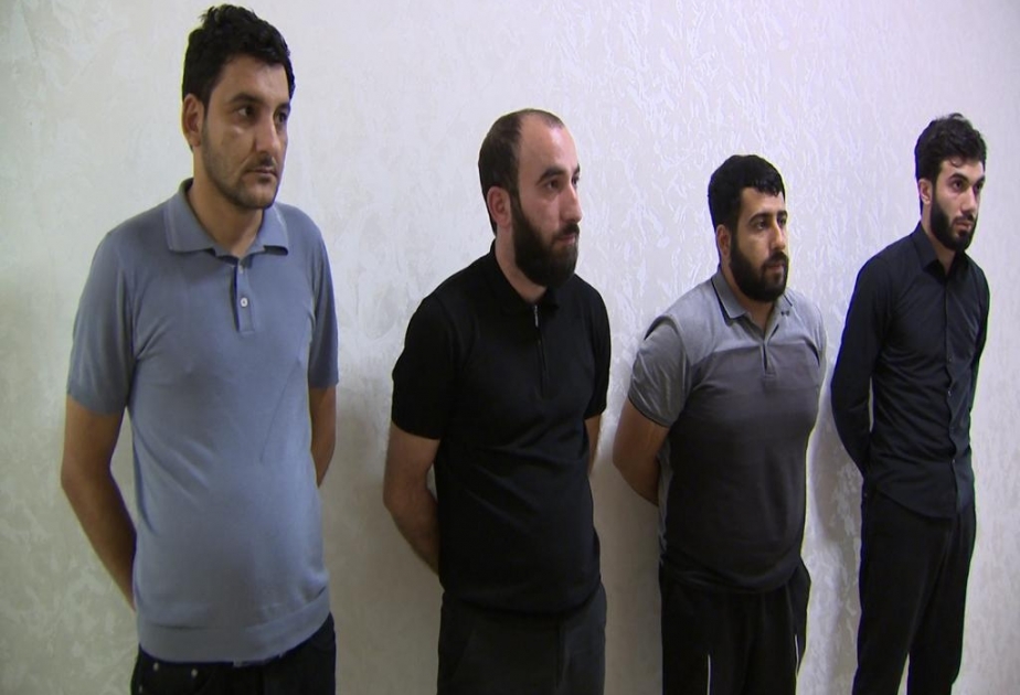 Sosial şəbəkələrdə vətəndaşları “kreditə pul verilir” adı altında talayan dəstə üzvləri saxlanılıblar VİDEO