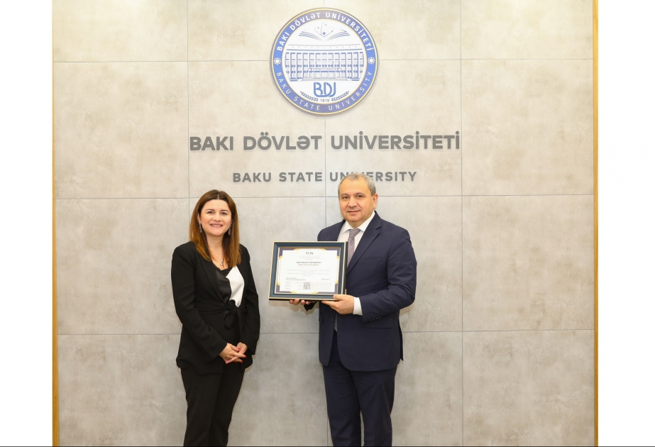Akkreditasiyadan uğurla keçmiş ali təhsil müəssisələrinə şəhadətnamələri təqdim edilib
