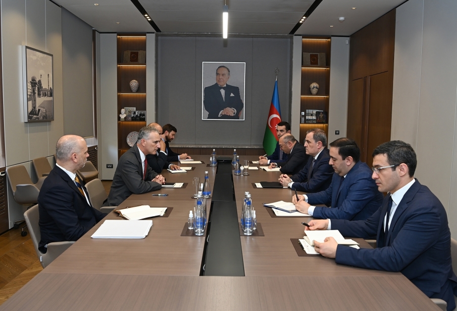 Le ministre azerbaïdjanais des Affaires étrangères informe le conseiller principal du Département d’État américain des perspectives des négociations entre l’Azerbaïdjan et l’Arménie