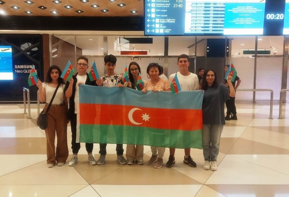Bakıdakı Rus Evi tərəfindən təşkil olunan müsabiqə və olimpiadaların qalibləri Dağıstana yola düşüblər
