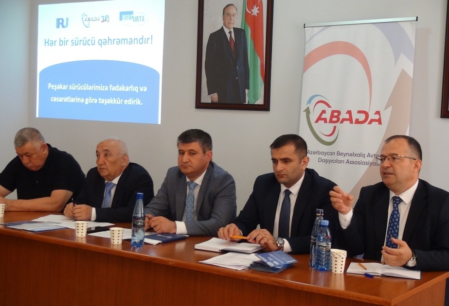 Bölgələrdə avtodaşıyıcıların fəaliyyətləri ilə bağlı aktual məsələlər müzakirə edilib