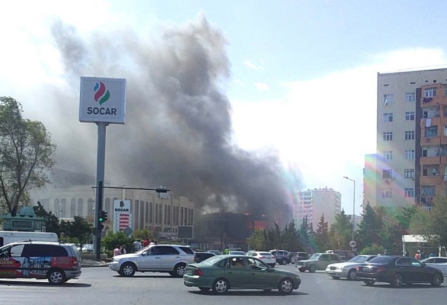 В Сумгайыте произошел пожар в Доме торжеств