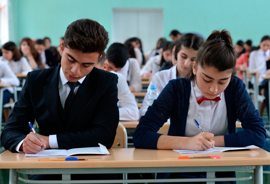 Lisey və gimnaziyalara sənədlərin qəbuluna başlanılır