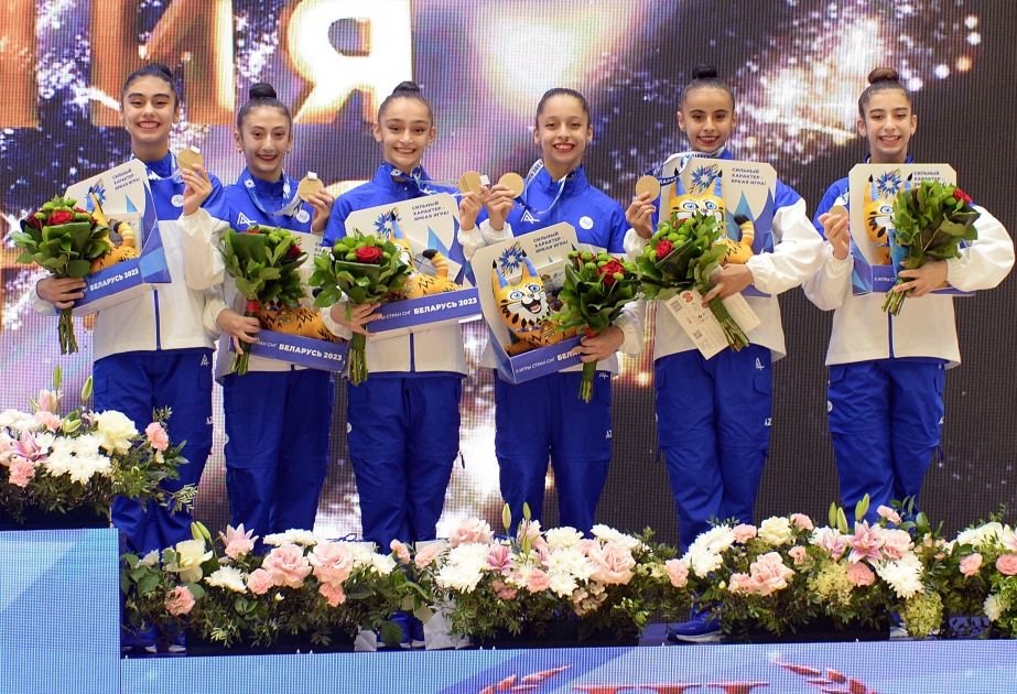 Equipo de gimnasia rítmica de Azerbaiyán gana el bronce en los Juegos de la CEI