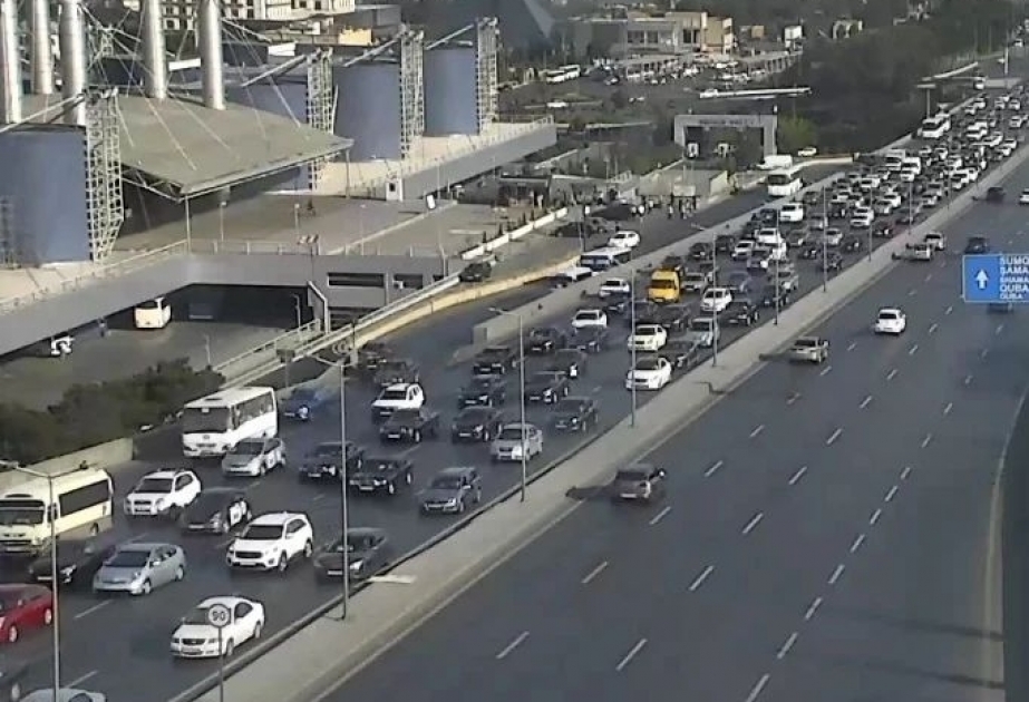 Bakıda hazırda sıxlıq müşahidə edilən yollar