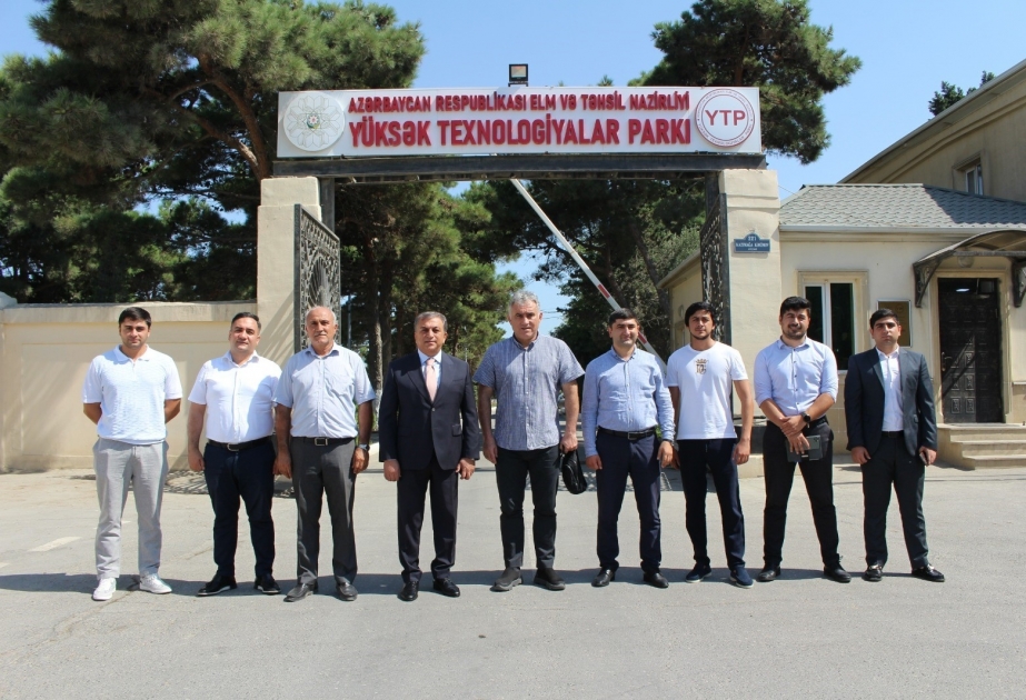 Türkiyəli professor Yüksək Texnologiyalar Parkında olub