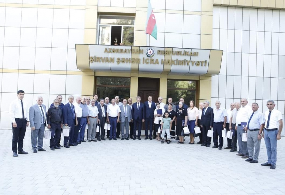 Şirvanda ağsaqqal və ziyalılarla görüş olub