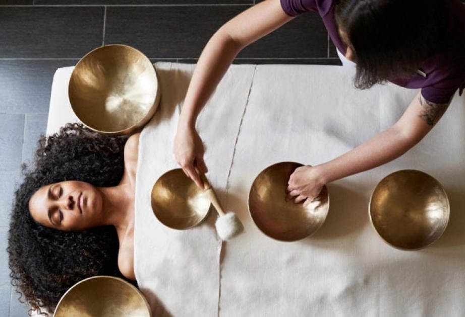 Səs titrəməsindən istifadə edilən qədim müalicə üsulu