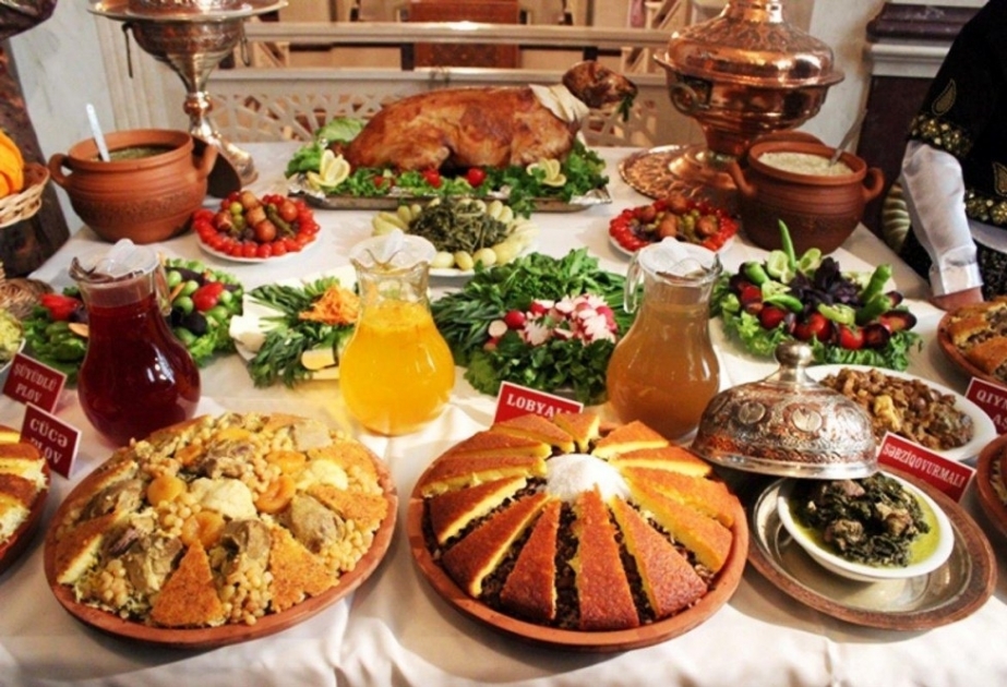 Die leckersten Gerichte der aserbaidschanischen Küche