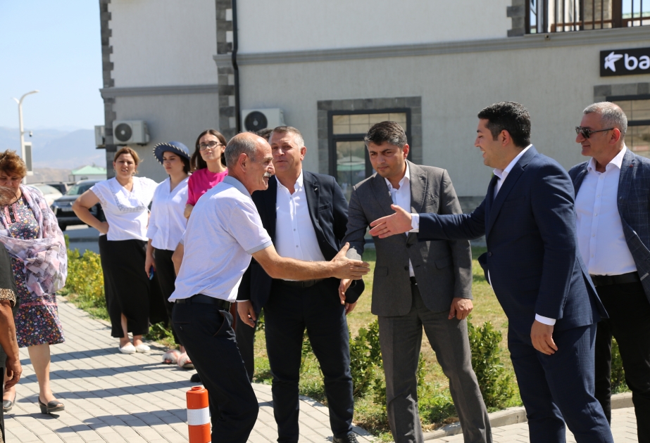 Zəngilanın Ağalı kəndinə köçürülən növbəti 22 ailəyə evlərinin açarları təqdim edilib