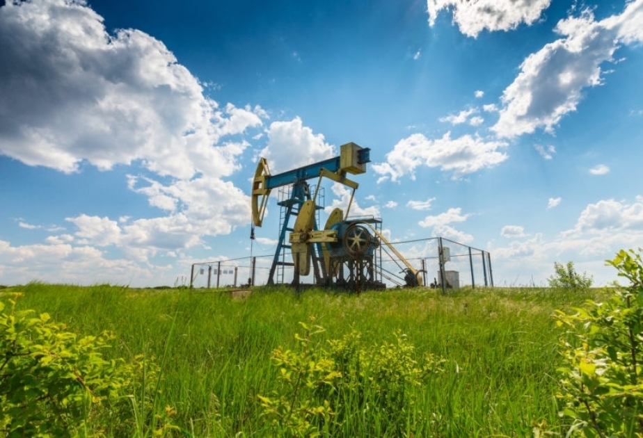 Азербайджанская нефть подешевела