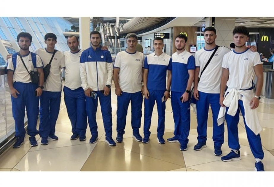 Aserbaidschanische Boxer nehmen am Internationalen Universitätssportfestival in Jekaterinburg teil