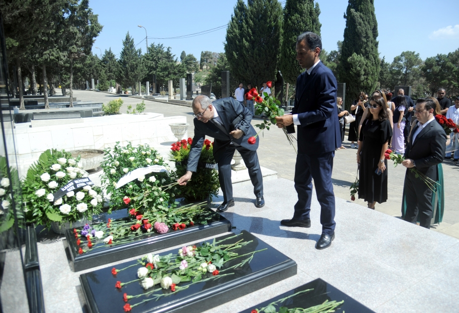 Xalq artisti İlhamə Quliyevanın xatirəsi anılıb