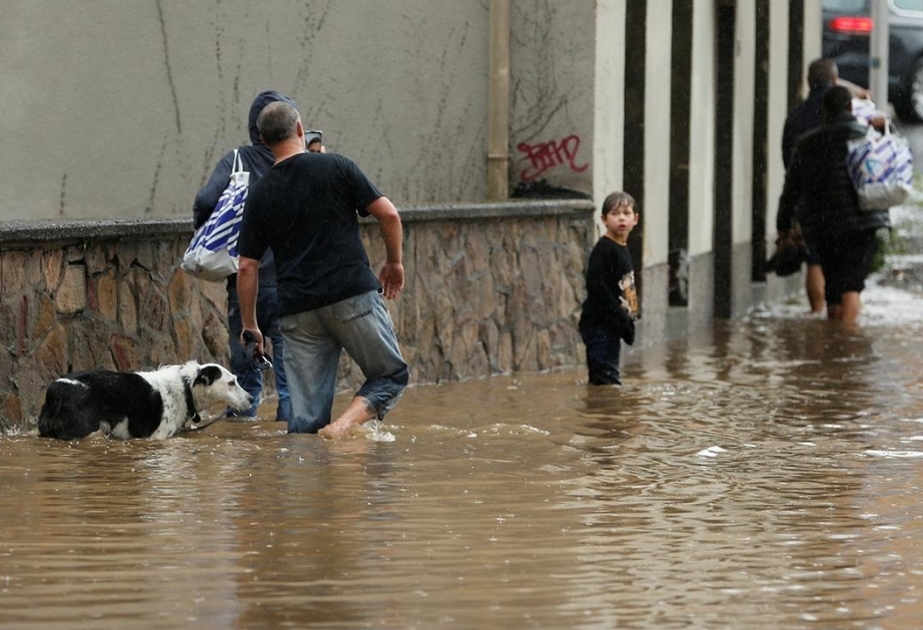 Las inundaciones provocan el caos en el aeropuerto alemán de Fráncfort