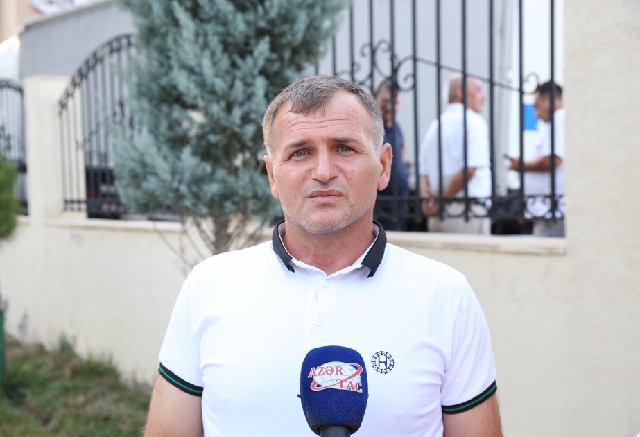 Füzuli sakini: Qarşımızda yeni həyat başlayır, çox həyəcanlıyıq